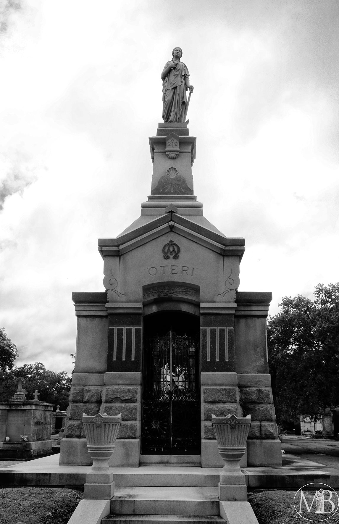 The Metairie Collection - Oteri